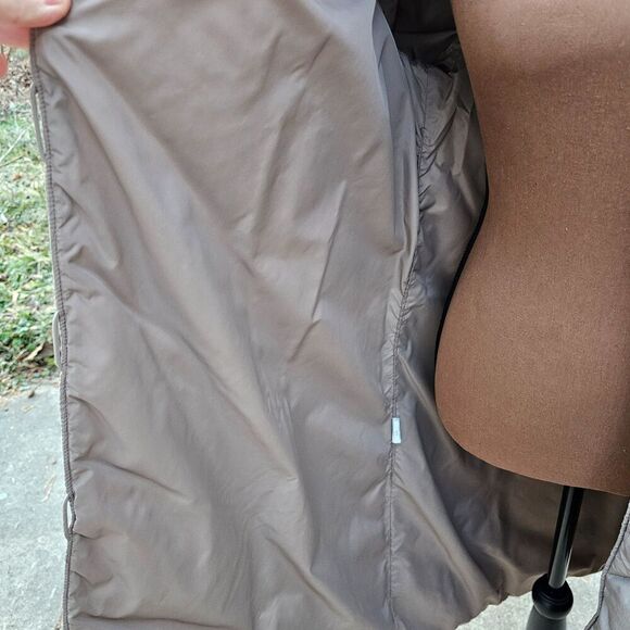 Bill Blass Puffer Down Coat For Women Fur Collar Size 10 - Picture 10 of 12